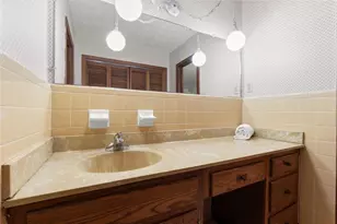2932 Village Dr, Marietta, GA 30062 - Photo 26