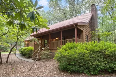 2932 Village Drive, Marietta, GA 30062 - Photo 4