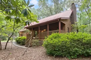 2932 Village Dr, Marietta, GA 30062 - Photo 4