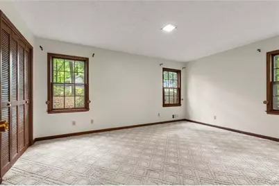 2932 Village Drive, Marietta, GA 30062 - Photo 18