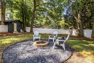1802 La Dawn Ln NW, Atlanta, GA 30318 - Photo 24