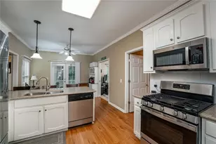 207 Holly Chase Ct, Canton, GA 30114 - Photo 18