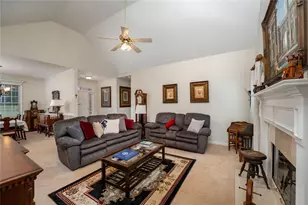 207 Holly Chase Ct, Canton, GA 30114 - Photo 10