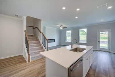 3651 Donovan Circle, Loganville, GA 30052 - Photo 14