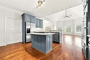 406 Colonsay Dr, Johns Creek, GA 30097 - Photo 18