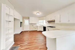 199 Howard St NE, Atlanta, GA 30317 - Photo 2