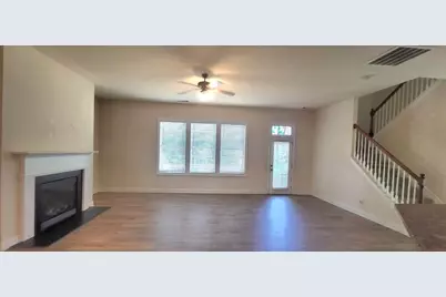 1649 Sentinel View Drive, Lawrenceville, GA 30043 - Photo 8