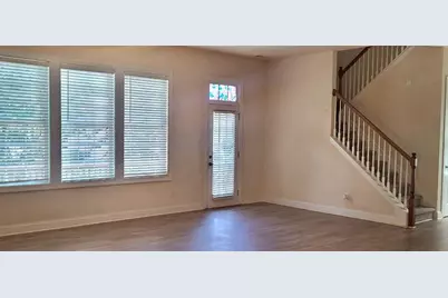 1649 Sentinel View Drive, Lawrenceville, GA 30043 - Photo 10