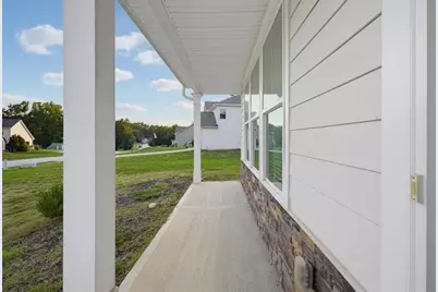 677 Ragan Court, Social Circle, GA 30025 - Photo 4
