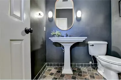 585 Cambridge Way, Sandy Springs, GA 30328 - Photo 24