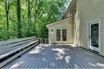 585 Cambridge Way, Sandy Springs, GA 30328 - Photo 58