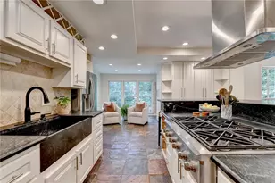 585 Cambridge Way, Sandy Springs, GA 30328 - Photo 16
