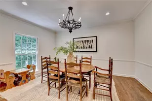 585 Cambridge Way, Sandy Springs, GA 30328 - Photo 12