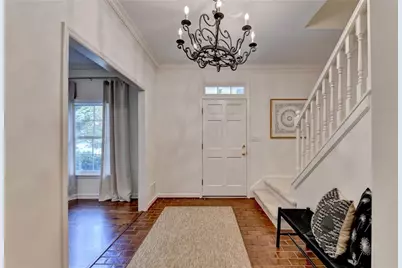 585 Cambridge Way, Sandy Springs, GA 30328 - Photo 8