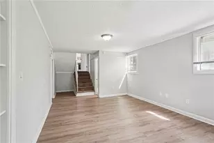 9157 Homewood Dr, Riverdale, GA 30274 - Photo 8