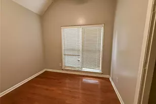 1796 Calloway Dr NW, Atlanta, GA 30314 - Photo 12