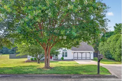 2337 Hartley Court, Statham, GA 30666 - Photo 2