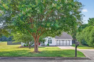 2337 Hartley Ct, Statham, GA 30666 - Photo 2