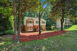 3947 Camrose Pl, Marietta, GA 30062 - Photo 6