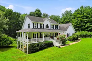 330 Wagon Trl, Woodstock, GA 30188 - Photo 4