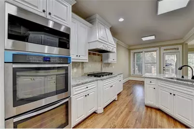 11636 Parkside Avenue, Alpharetta, GA 30005 - Photo 10