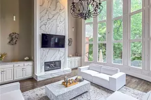 8190 Nesbit Ferry Rd, Sandy Springs, GA 30350 - Photo 12