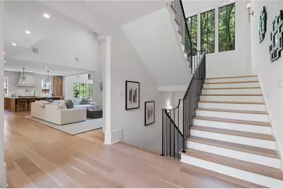 4847 Lake Forrest Drive, Sandy Springs, GA 30342 - Photo 8