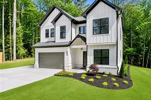 5019 Nichols Dr, Flowery Branch, GA 30542 - Photo 2