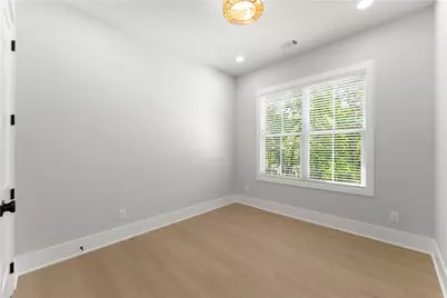 5019 Nichols Drive, Flowery Branch, GA 30542 - Photo 26