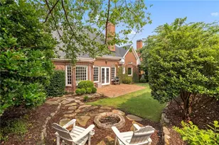 2265 Valley Brook Way NE, Brookhaven, GA 30319 - Photo 8