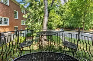 115 Peachtree Memorial Dr NW, Atlanta, GA 30309 - Photo 12