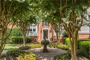 115 Peachtree Memorial Dr NW, Atlanta, GA 30309 - Photo 4