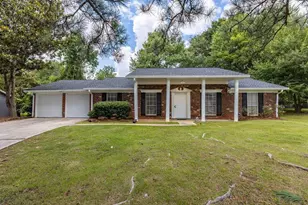 2053 Wellborn Rd, Lithonia, GA 30058 - Photo 1