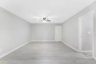 2053 Wellborn Rd, Lithonia, GA 30058 - Photo 14