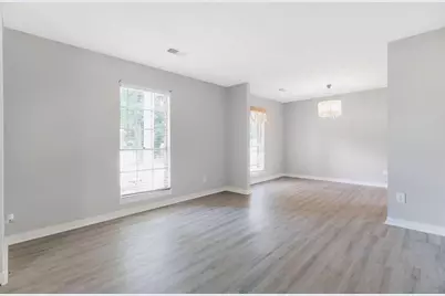 2053 Wellborn Road, Lithonia, GA 30058 - Photo 4