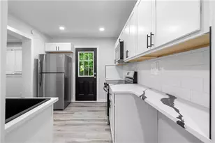 2860 Reveille Circle SE, Atlanta, GA 30316 - Photo 8