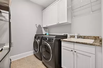 302 Moss Court, Woodstock, GA 30188 - Photo 18