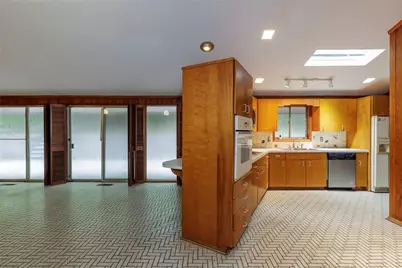4961 Rebel Trail, Atlanta, GA 30327 - Photo 10