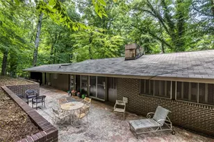 4961 Rebel Trail, Atlanta, GA 30327 - Photo 32