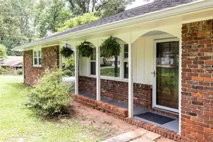 5461 Zanola Dr SW, Mableton, GA 30126 - Photo 2