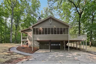 62 Mount Calvary Road NW, Marietta, GA 30064 - Photo 4