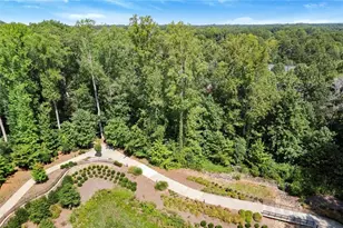 140 Lambdin Ln, Alpharetta, GA 30022 - Photo 38