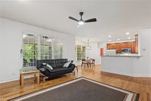 1920 Regency Cove Ct, Atlanta, GA 30341 - Photo 16