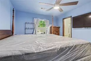9018 Huntwood Ln, Riverdale, GA 30274 - Photo 16