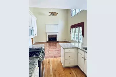 811 Valley Drive, Canton, GA 30114 - Photo 10