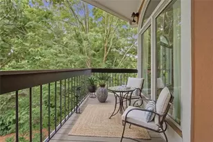 5350 Brooke Ridge Dr, Dunwoody, GA 30338 - Photo 14