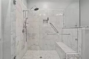 5350 Brooke Ridge Dr, Dunwoody, GA 30338 - Photo 20