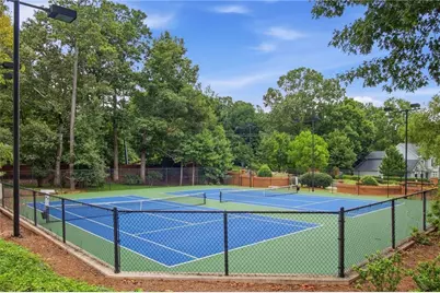 5350 Brooke Ridge Drive, Dunwoody, GA 30338 - Photo 22