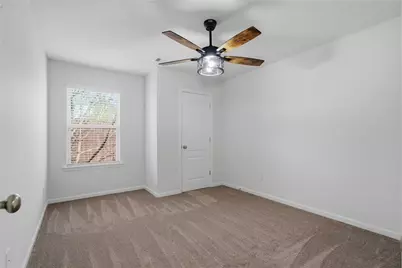 1697 Paxton Lane SW, Lilburn, GA 30047 - Photo 24