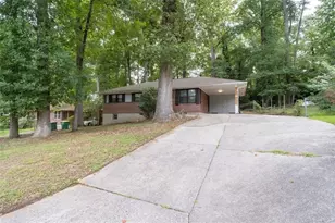 4642 Bartlett Rd, Forest Park, GA 30297 - Photo 2